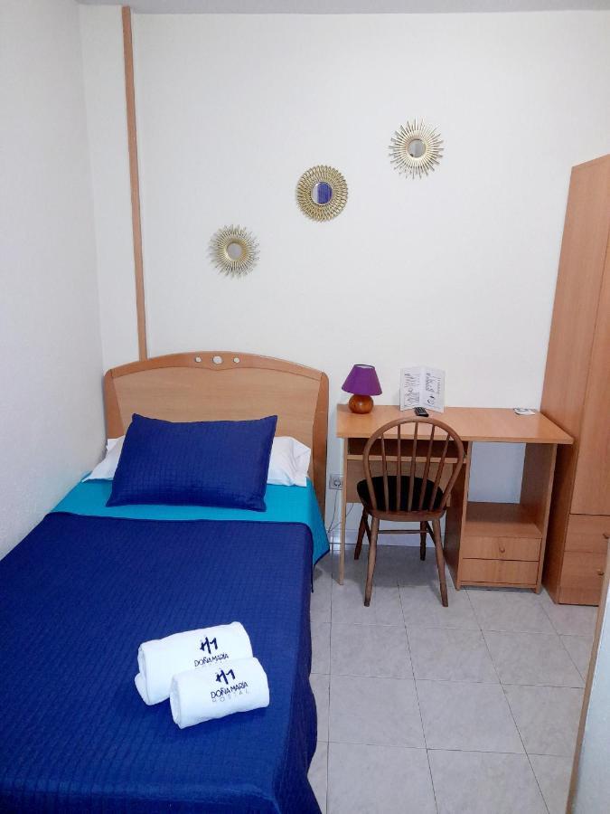 Hostal Dona Maria Valdemoro Exteriér fotografie